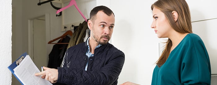 deurwaarder inschakelen